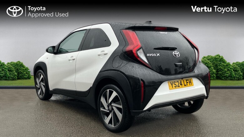 Toyota Aygo X 1.0 VVT-i Edge 5dr Petrol Hatchback